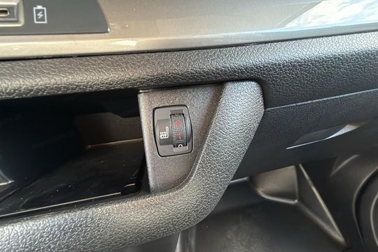 Peugeot Expert XL L2H1 EAT8