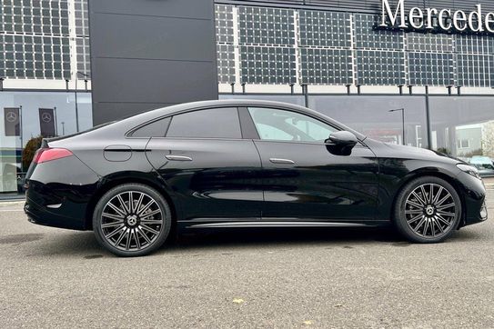 Mercedes CLA 220 4-Matic AMG Line