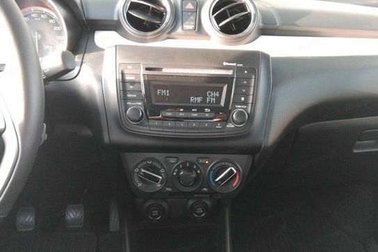 Suzuki Swift 1.2 Dualjet SHVS Premium