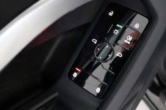 Audi Q5 TFSI quattro advanced