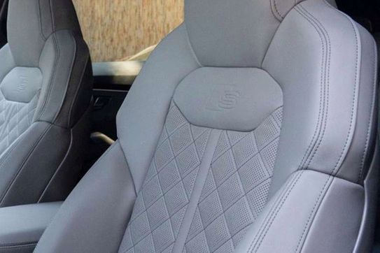 Audi Q8 SQ8 TFSI quattro