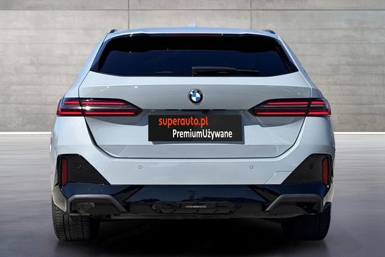 BMW Seria 5 Touring 520d xDrive M Sport