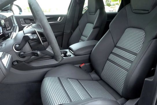 Porsche Cayenne Coupe S