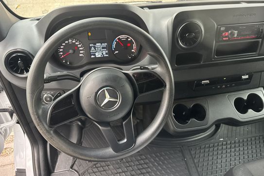 Mercedes Sprinter eSprinter 311 (47 kWh)  FWD