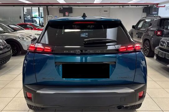 Peugeot 2008 Allure e-DCS 1.2 mHEV