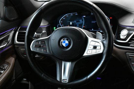 BMW Seria 7 730d xDrive mHEV sport-aut