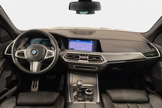 BMW X5 M50d