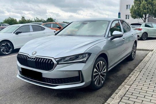 Skoda Superb Essence 2.0 TDI DSG