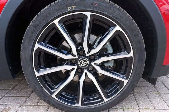 Toyota C-HR 2.0 PHEV Dynamic Force GR Sport Premiere Edition