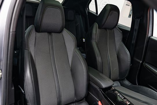 Peugeot 2008 1.2 PureTech GT