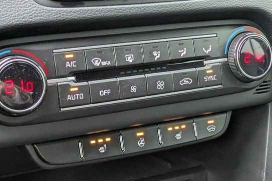 Kia Ceed 1.5 T-GDI L DCT