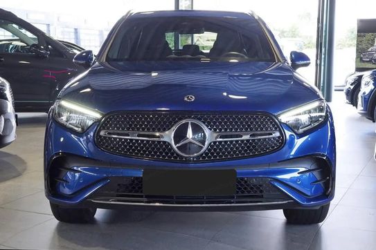 Mercedes GLC 200 4-Matic AMG Line