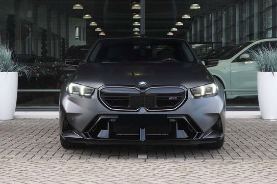 BMW Seria 5 M5