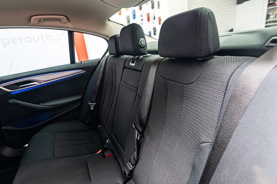 BMW Seria 5 518d  aut