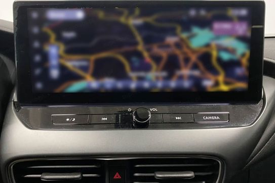 Nissan Juke N-Connecta 1.0 DIG-T