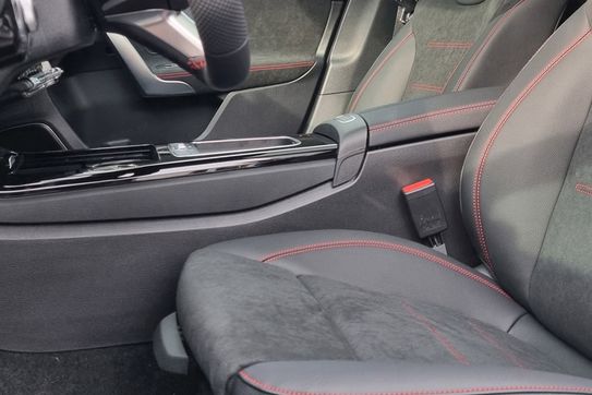 Mercedes Klasa A 200 AMG Line