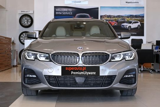 BMW Seria 3 330i xDrive M Sport sport-aut