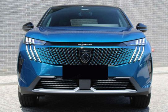 Peugeot 3008 GT Exclusive e-DCS6 1.2 mHEV