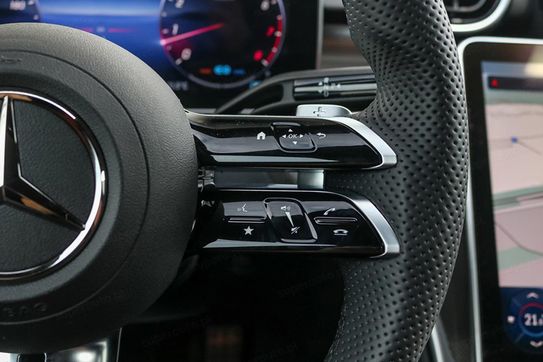 Mercedes Klasa C 200 4-Matic AMG