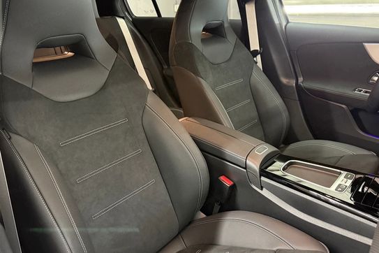 Mercedes Klasa A 200 AMG Line