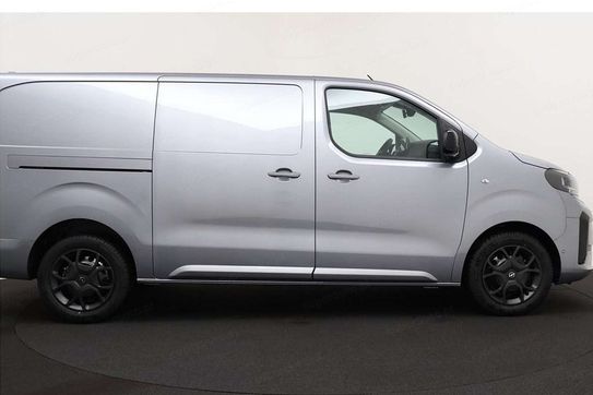 Opel Vivaro Extra Long L2H1 EAT8