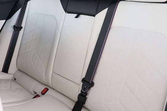 BMW Seria 5 520d xDrive M Sport