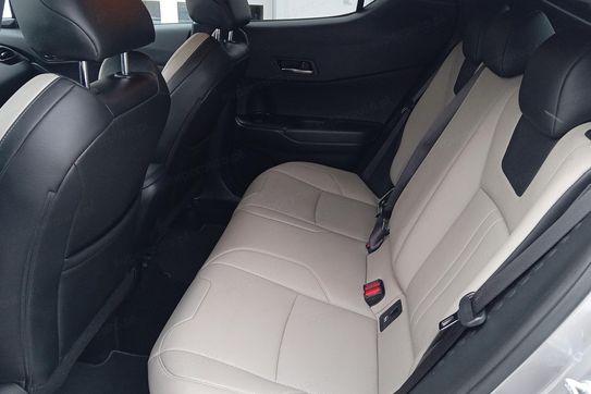 Toyota C-HR 2.0 Hybrid Selection