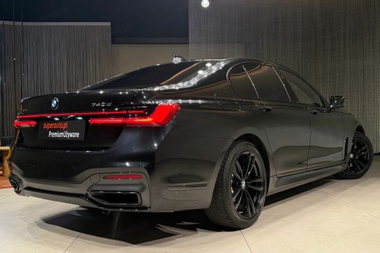 BMW Seria 7 740d xDrive M Sport