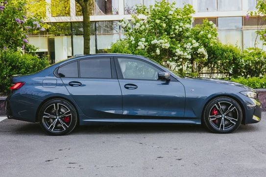 BMW Seria 3 330i xDrive M Sport