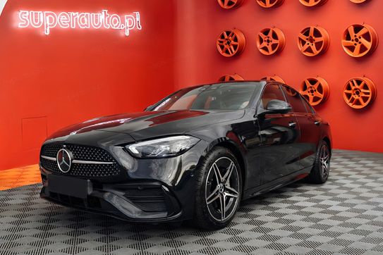 Mercedes Klasa C 200 4-Matic AMG