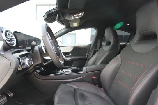 Mercedes CLA 250 e AMG Line