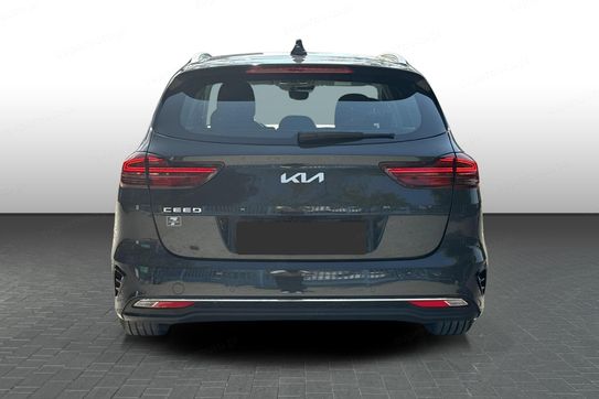 Kia Ceed M 1.5 T-GDI  DCT