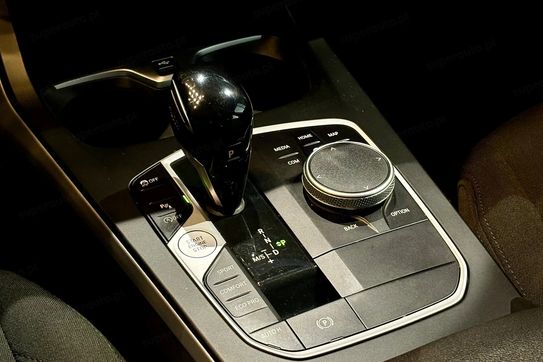 BMW Seria 1 118i Advantage