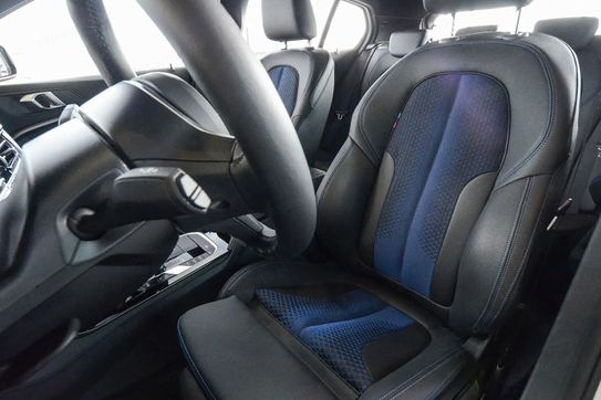 BMW Seria 1 118i M Sport