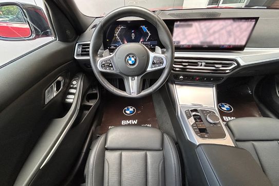 BMW Seria 3 320d xDrive mHEV M Sport sport-aut