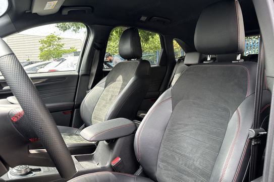 Ford Kuga ST-Line X 2.5 FHEV FWD