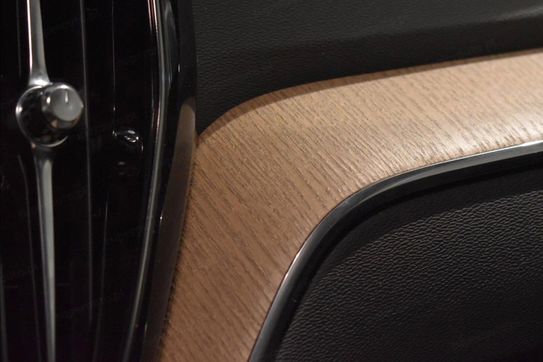 Volvo XC60 B5 B AWD Plus Dark aut