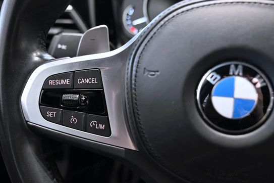 BMW Seria 3 330i xDrive M Sport