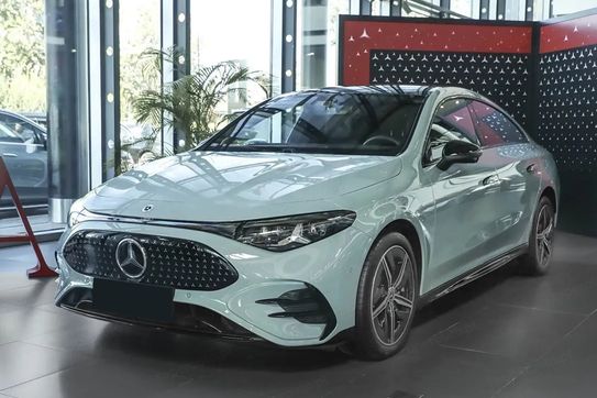 Mercedes CLA 200 AMG Line