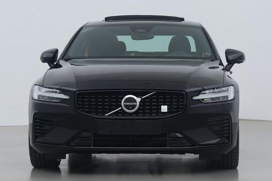 Volvo S60 T8 AWD Plug-In Hybrid Polestar Engineered