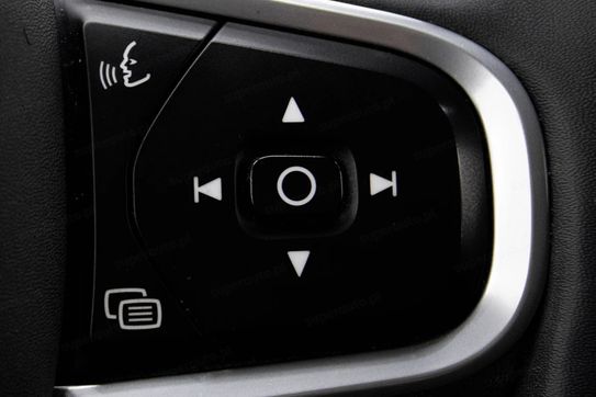 Volvo V60 B4 D Momentum Pro