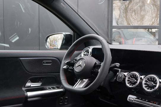 Mercedes GLA 200 AMG Line