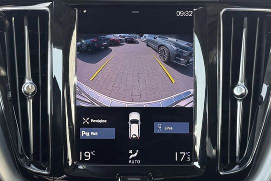 Volvo XC60 B4 B Momentum