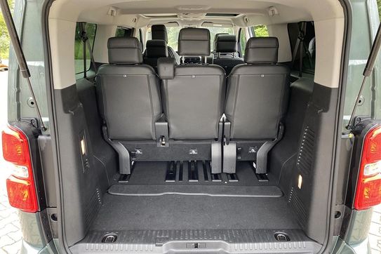 Toyota Proace Verso Long L2H1 VIP AT