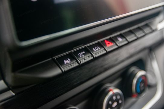 Renault Trafic Kombi L2H1 AT9