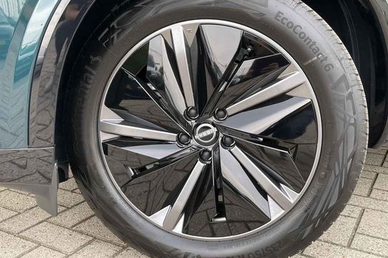 Nissan Qashqai Tekna Xtronic 1.3 DIG-T mHEV