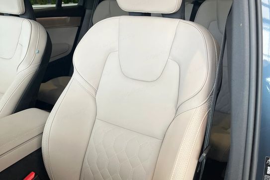 Volvo XC90 B5 B AWD Plus Bright 7os aut
