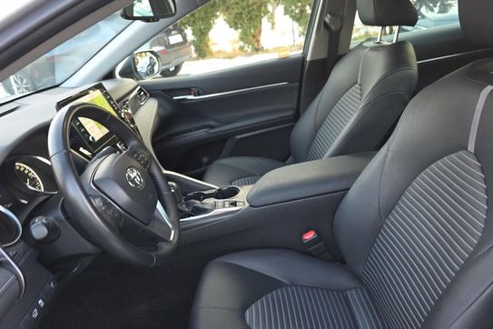 Toyota Camry 2.5 Hybrid Prestige