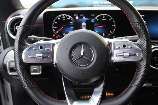Mercedes CLA Shooting Brake 200 d 4MATIC AMG Line