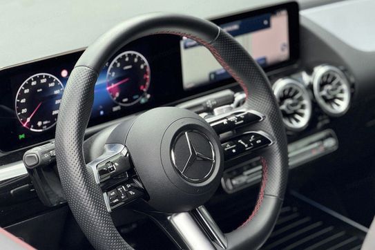 Mercedes GLA 200 AMG Line
